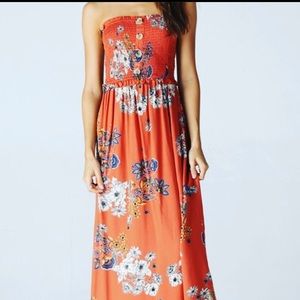 Strapless dress
